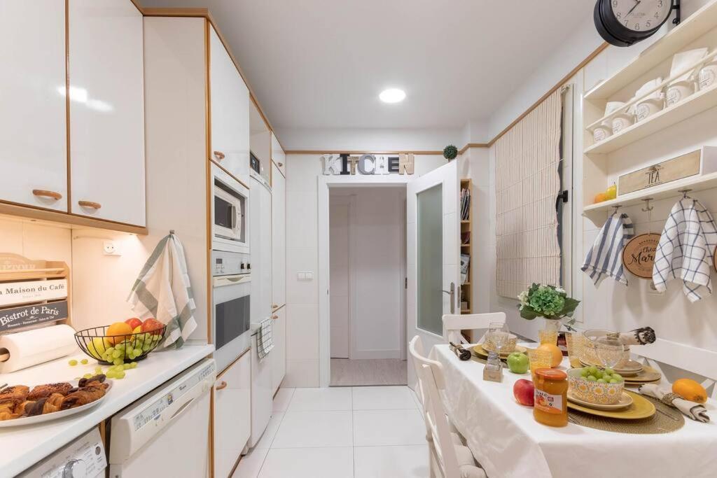 Apartamento Luxury Centro Bilbao Garaje Exterior photo