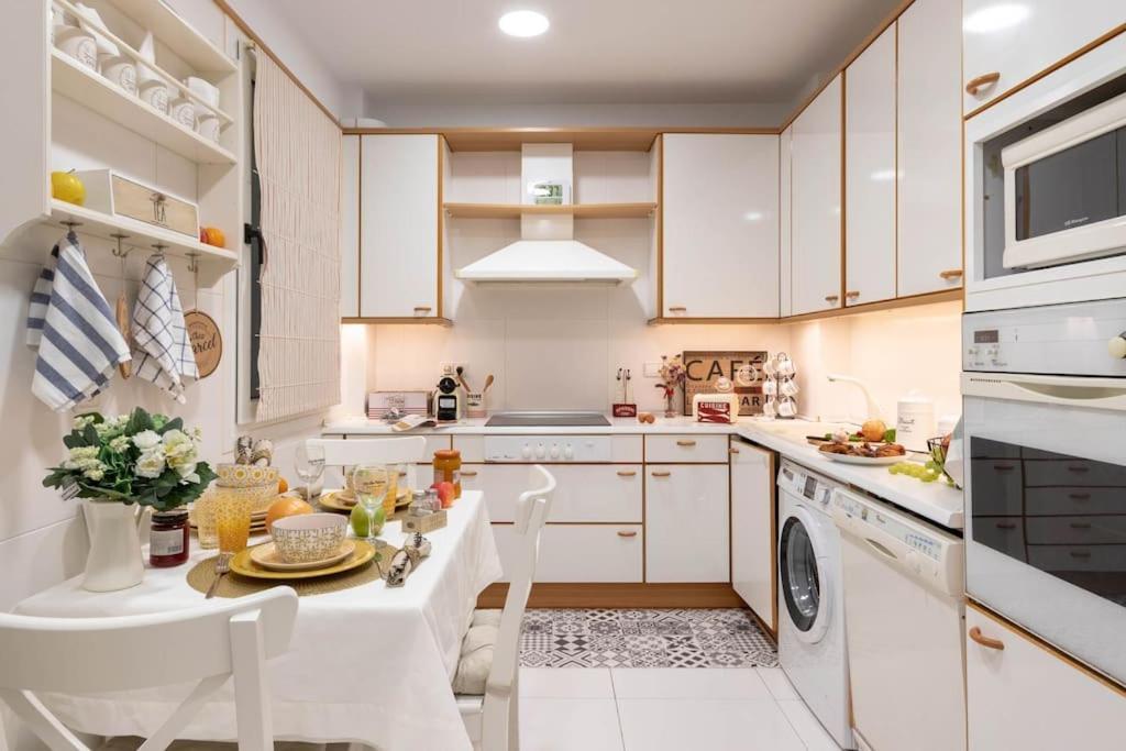 Apartamento Luxury Centro Bilbao Garaje Exterior photo
